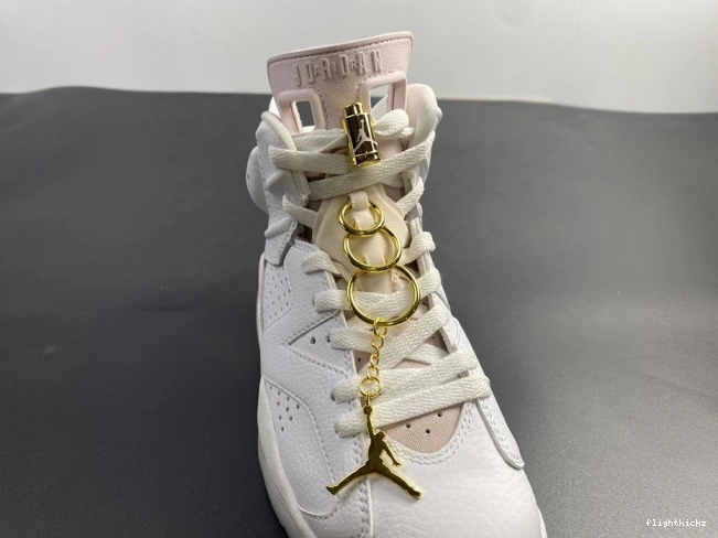 (W) Gold DH9696-100 6 Hoops Jordan Air Retro 0815
